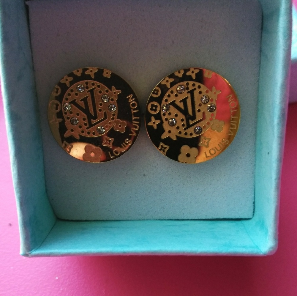 Unbranded Gold Fashion Earrings